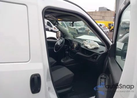 2022 Ram Promaster City Cargo Van z USA, uszkodzony, nr VIN ZFBHRFAB9N6X52427